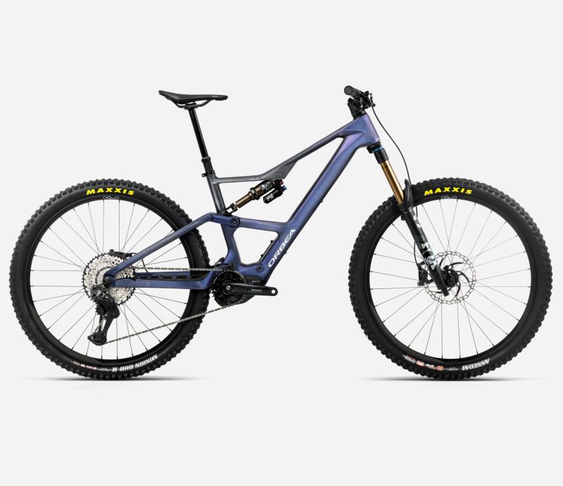 Amsler RISE LT M10 630W XL Tanzanite Carbon Vie